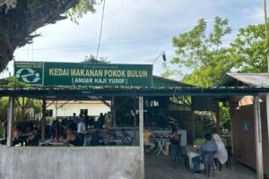 Kedai Makan Pokok Buluh