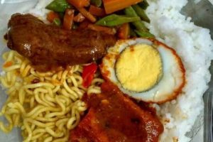 Rendang Itik & Nasi Campur